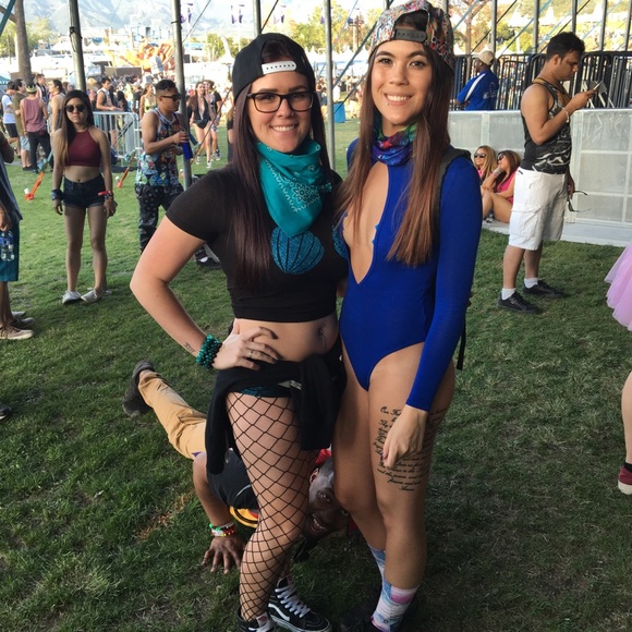 Blue One Piece. - Picture 2 of 2